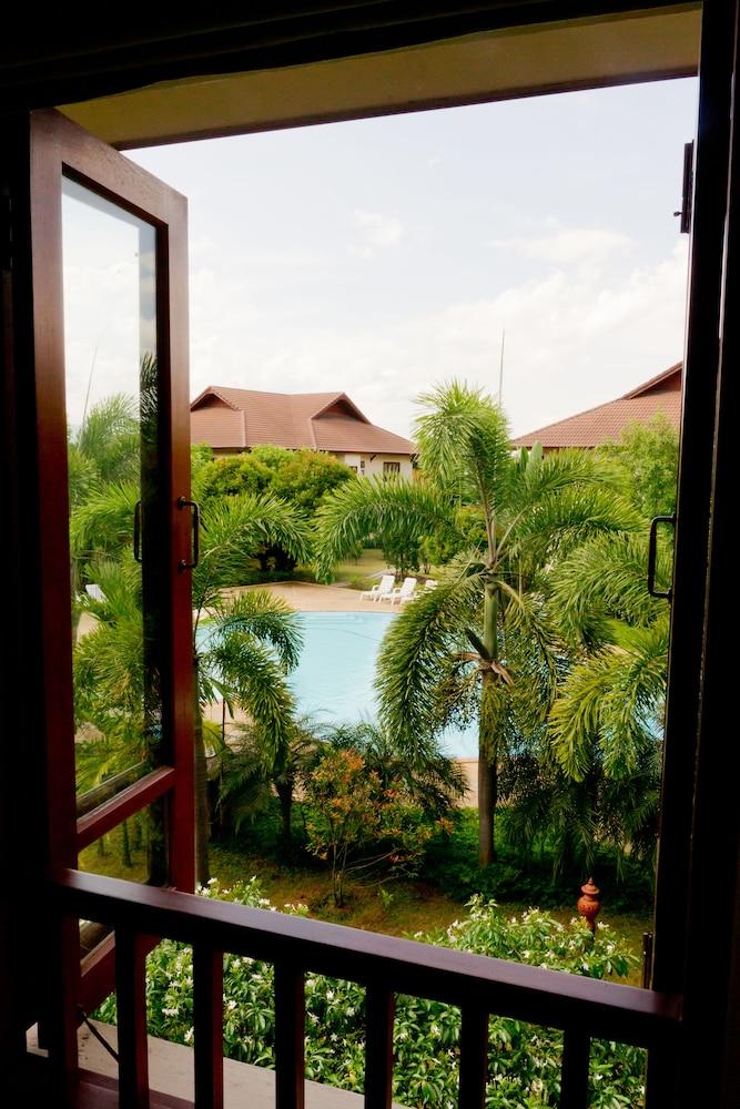 Teak Garden Resort, Τσιανγκ Ράϊ Εξωτερικό φωτογραφία